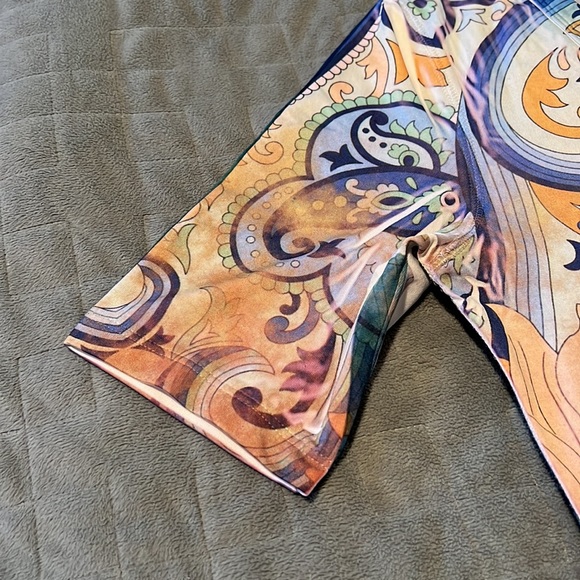 Karen by Karen Kane Short-Sleeve Shirt, Boho, Floral, Colorful,  Sleeves, Size M - Picture 5 of 9